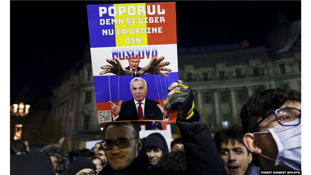 În urma rezultatelor de la prezidențiale, au avut loc proteste față de ascensiunea lui Călin Georgescu.