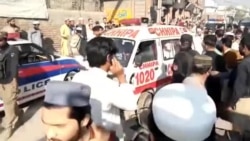 پېښور کې چاودنې لږ تر لږه اته تنه وژلي