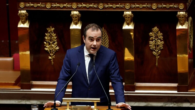 Kryeministri i Francës e fiton votëbesimin pak ditë pasi u riemërua