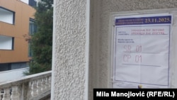 Biračko mjesto u Ambasadi BiH u Beogradu, 23. novembar 2025.