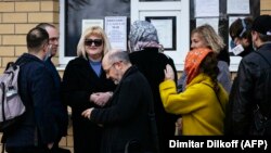 Lawyers and doctors for Aleksei Navalny wait outside of the prison where he was reportedly transferred in the Vladimir region on April 20.