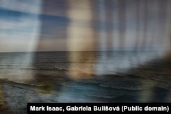 Одна из фотографий на выставке