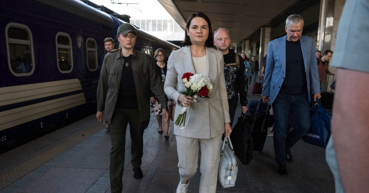 Amid Mounting Tensions Between Kyiv And Minsk, Belarus Opposition Leader Tsikhanouskaya Visits Ukraine