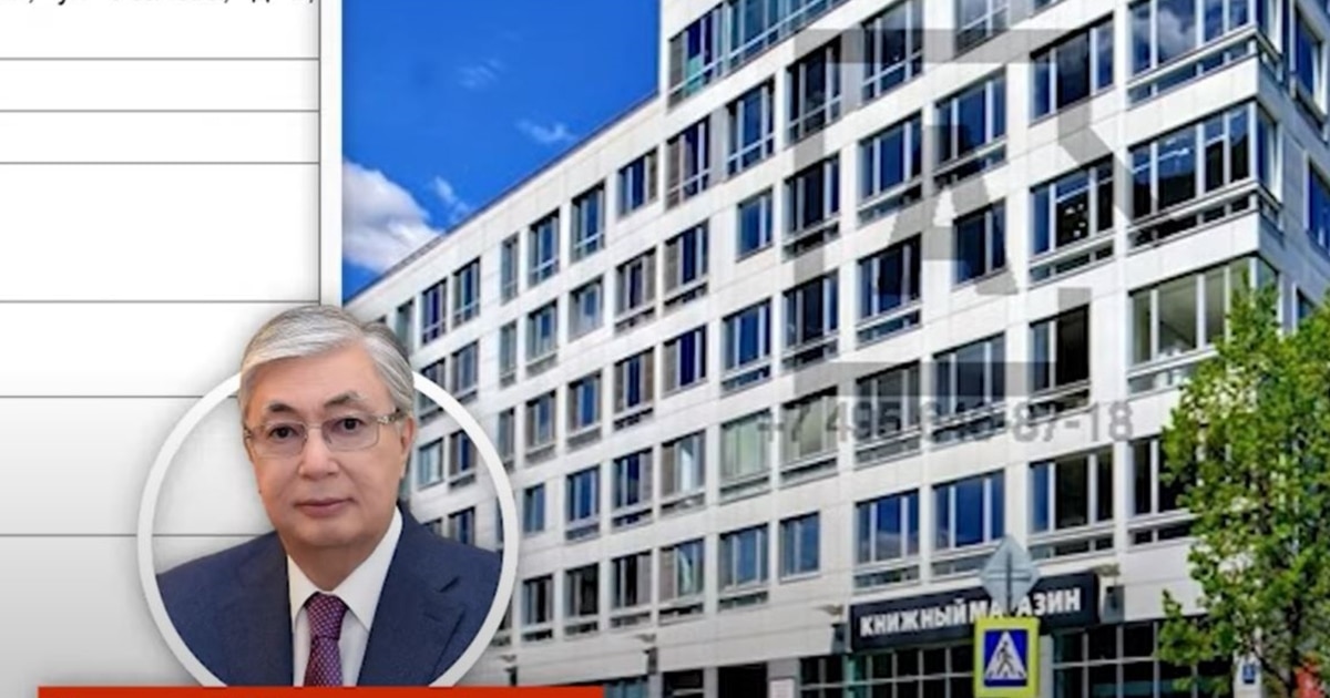 Жалаңаш таз брюнетка фото