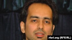 د ولسمشر کرزي ویاند اېمل فیضي