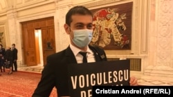 Gabriel Zetea, PSD, la prima moțiune de pusă de PSD împotriva ministrului Sănătății Vlad Voiculescu. Votul a avut loc în 15 februarie.