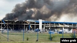 Пожарникарите на 23 август изјавија дека конечно го изгасиле пожарот во американскиот производствен погон во западна Украина, кој претходно во текот на неделата беше погоден од руски дронови.