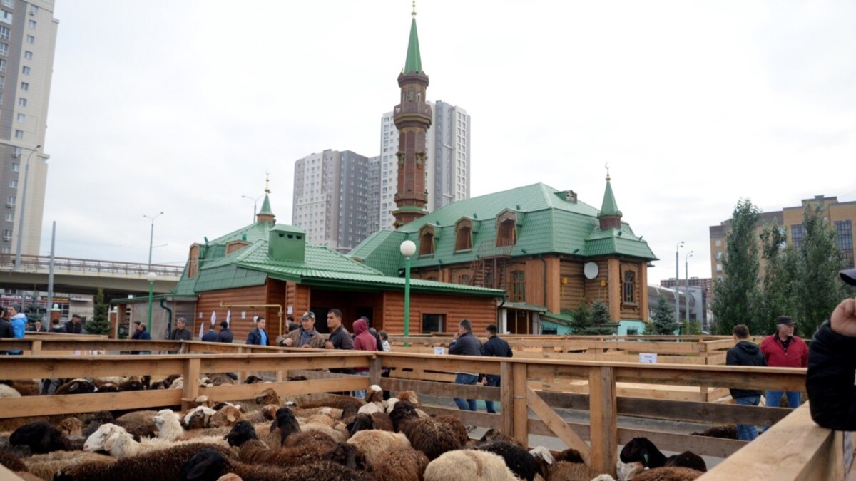 Красноярск байрам. Курбан байрам Красноярск. Курбан байрам Казань. Курбан байрам Казань фото