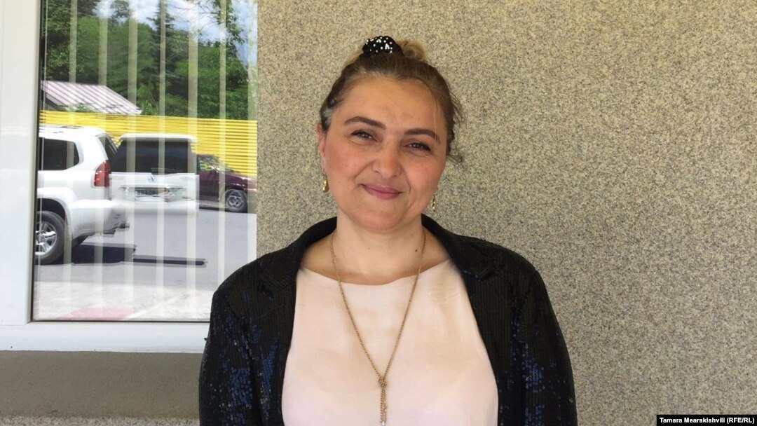 Тамара Меаракишвили говорит, что, по ее наблюдениям, прокуратура явно не спешит с новым расследованием и до 17 ноября вряд ли успеет