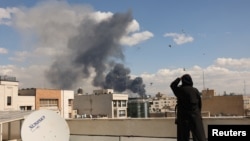 پر ایران د امریکا او اسراییلو د وروستيو حملو یوه څنډه