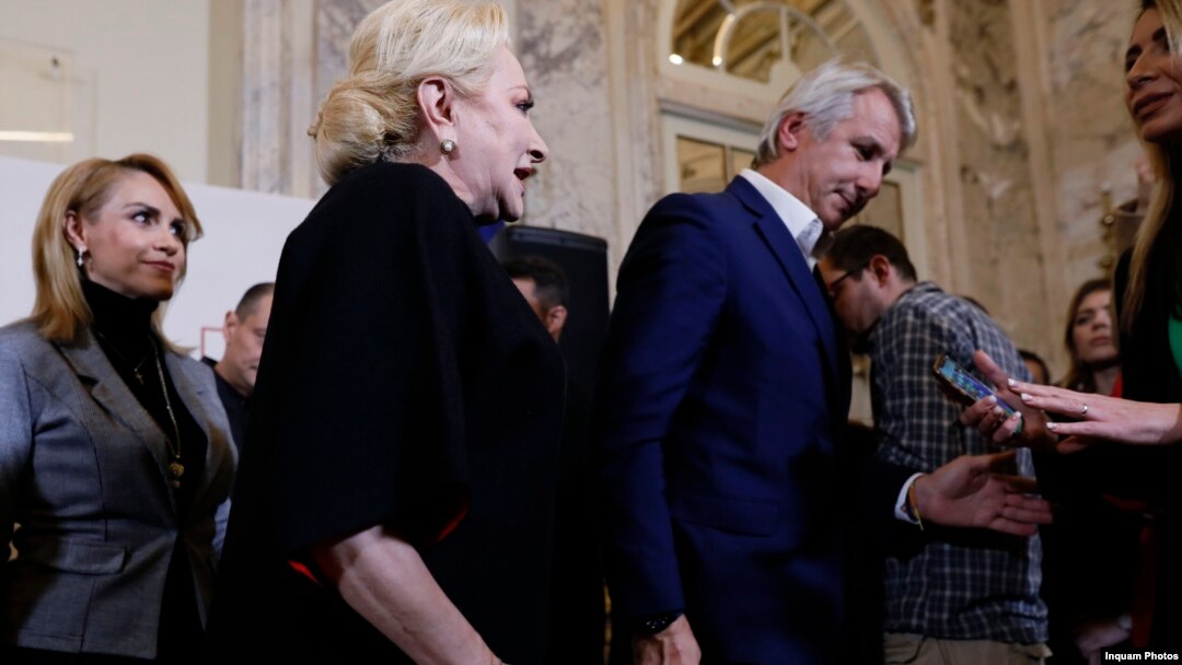 România - Lidera PSD, Viorica Dăncilă, după anunțarea primului exit-poll, București, 24 noiembrie 2019