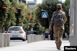 Vojska Crne Gore učestvuje u šest mirovnih misija širom svijeta. Na slici: Podgorica, 25.5.2020.
