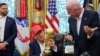 Джей Ді Венс, Дональд Трамп та Джанні Інфантіно на зустрічі в Овальному кабінеті Білого дому, Вашингтон, 22 серпня 2025 року