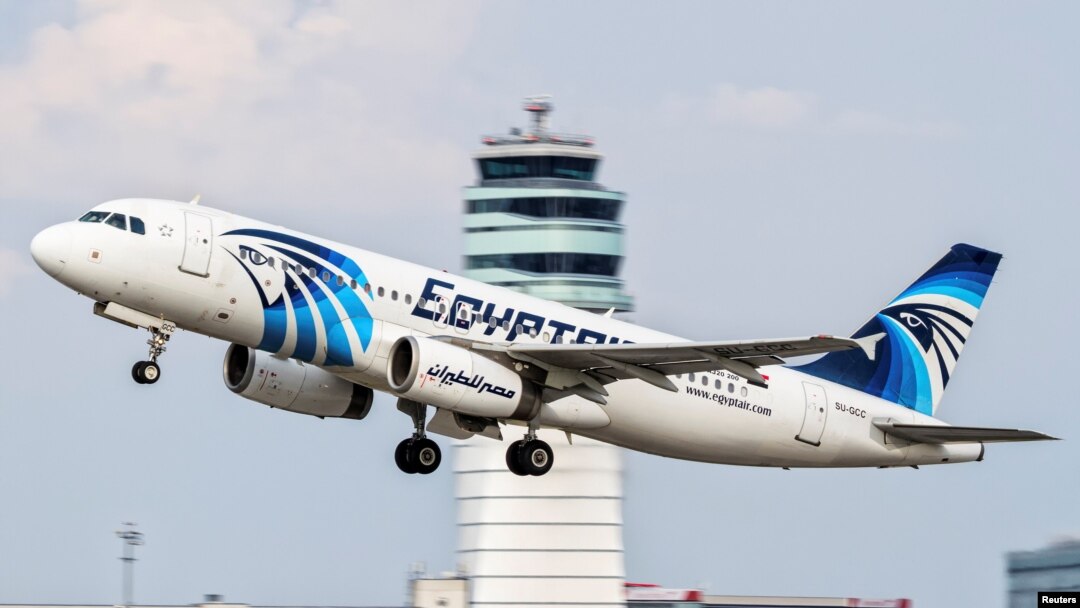 Avion EgyptAir