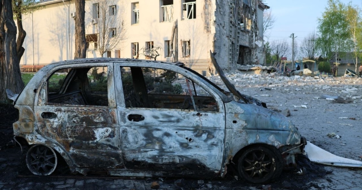 Обстріл Запоріжжя: поранена жінка, понад 20 пошкоджених будинків