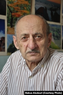 შოთა მირიანაშვილი, ბაბუა ალუდაურის ფოტო