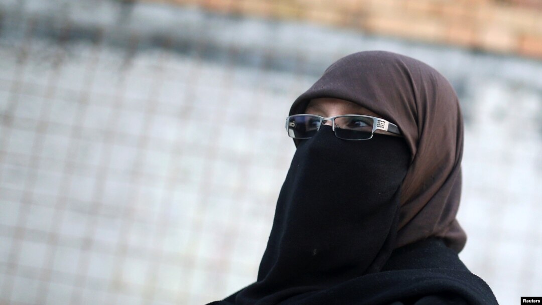 Niqab. İllüstrasiya