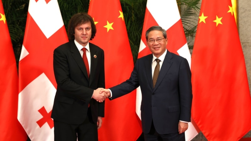 დავუდასტურე „ერთი ჩინეთის პრინციპის“ მხარდაჭერა – ირაკლი კობახიძე ჩინეთის პრემიერს შეხვდა