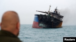 Իրաքի ափերի մոտ հարձակման ենթարկված տանկերներից մեկը, 12-ը մարտի, 2026թ.