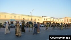 “Улуу Жибек Жолу” маданий музыкалык-фольклордук фестиваль Өзбекстанда биринчи жолу өтүп жатат. 12-июль. 2019. 