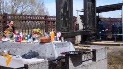 Два жыцьці на адных могілках