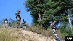 Ushtarë indianë në rajonin e Kashmirit, foto arkiv