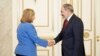 Armenia - Prime Minister Nikol Pashinian meets with newly appointed U.S. Ambassador Lynne Tracy in Yerevan, March 22, 2019.