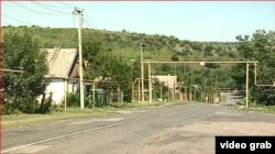 Село Петрівське на непідконтрольній Україні частині Донецької області