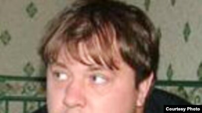 Жасөспірім жас порно қарау