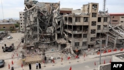 ساختمانی در تهران که در حمله هوایی آمریکا و اسرائیل ویران شده است. ۲۴ فروردین
