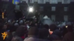 Police And Pro-EU Protesters Clash In Kyiv