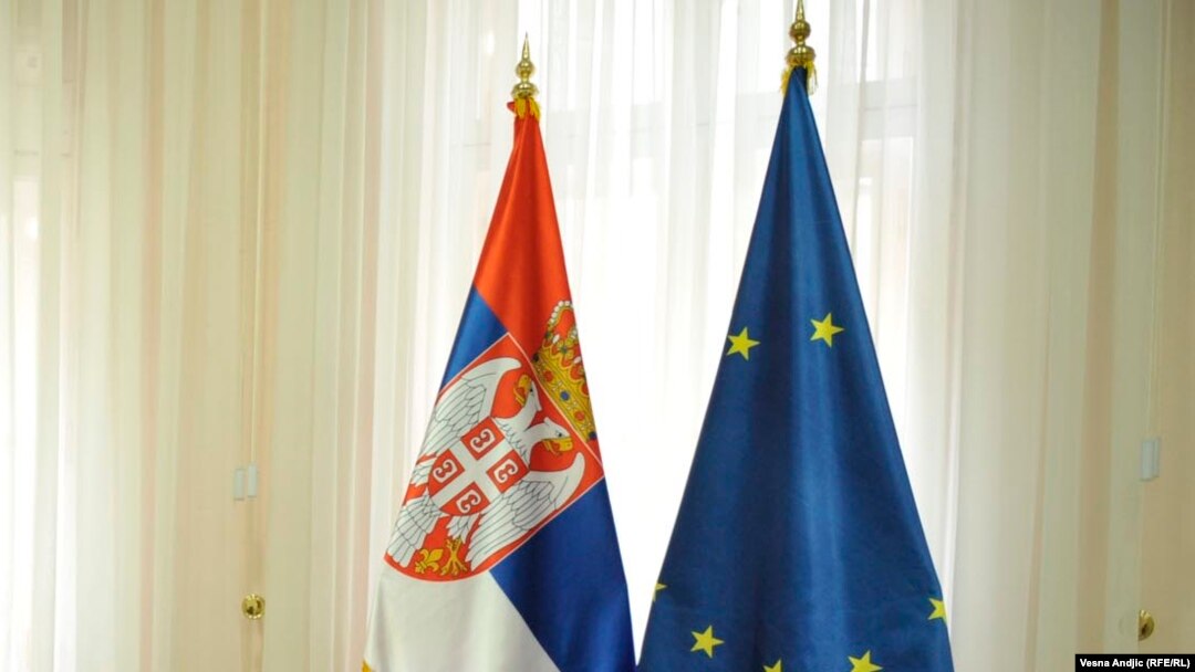 Zastava Srbije i EU