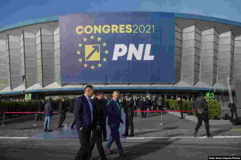 Congresul PNL reunește aproape 5.000 de delegați din toată țara