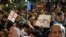 Učesnici protesta zbog rezultata izbora, Tbilisi, 28. oktobar 2024.