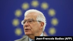 EU foreign policy chief Josep Borrell said that economic sanctions against Belarus should be confirmed after a summit of the bloc's leaders in Brussels later this week. (file photo)