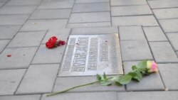 Ruže na mjestu gdje je ubijen Ulof Palme, Štokholm