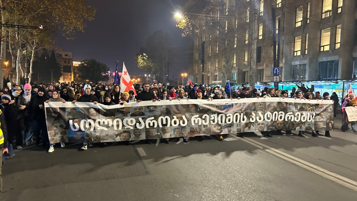 პროევრუპულ აქციებზე დაკავებული 19 პირის საქმის განხილვის დაწყება ორი თვით გადაიდო