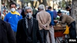 فرمانده ستاد ملی مقابله با کرونا در تهران اعلام کرد تعداد روزانه افراد بستری شده به دلیل ابتلا به کرونا در تهران، «معادل‌ آمار یک استان با وضعیت قرمز است».