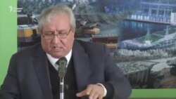Раиси Тоҷиксуғурта тарафдори гузоштани акси Раҳмон дар сомонӣ