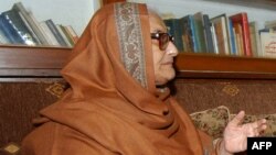 د عوامي نشنل ګوند پخوانۍ مشره بېګم نسيم ولي خان