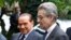 Među najčešće spominjanim kandidatima je Antonio Zanardi Landi (prvi zdesna). Arhivska fotografija Landija s tadašnjim premijerom Italije Silvijom Berlusconijem u Rimu, 9. 12. 2010.