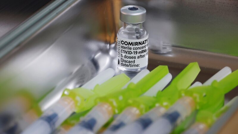 Uskoro će biti proizvedeno dovoljno vakcina da se pokrije cijela populacija