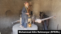رونق صنعت تولیدگاه های روغن در شمال افغانستان