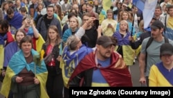 Українці під час ходи у Берліні на День незалежності України, Німеччина, 24 серпня 2025 року