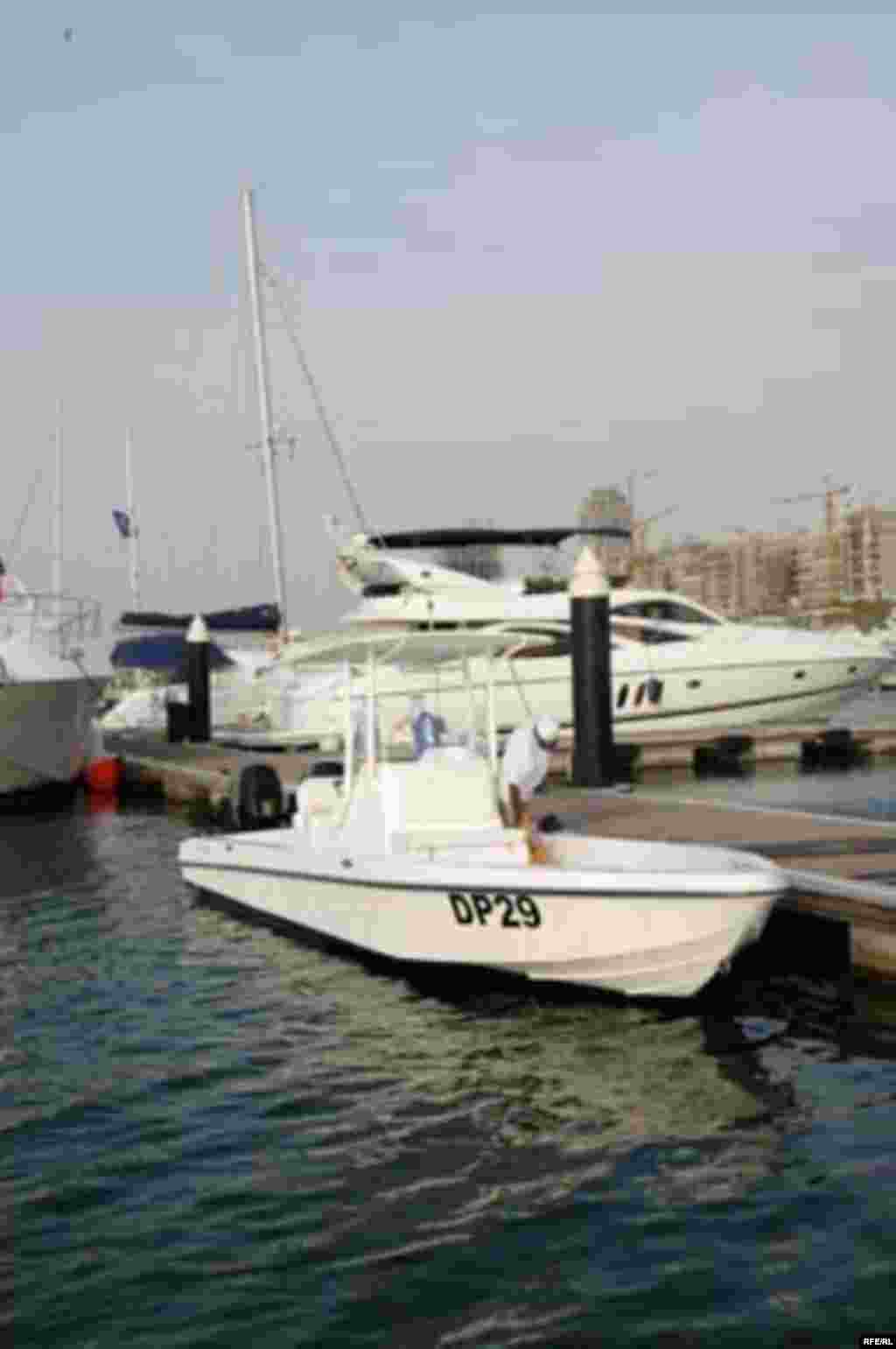 UAE, 15th Dubai Boat show, 03/16/2007