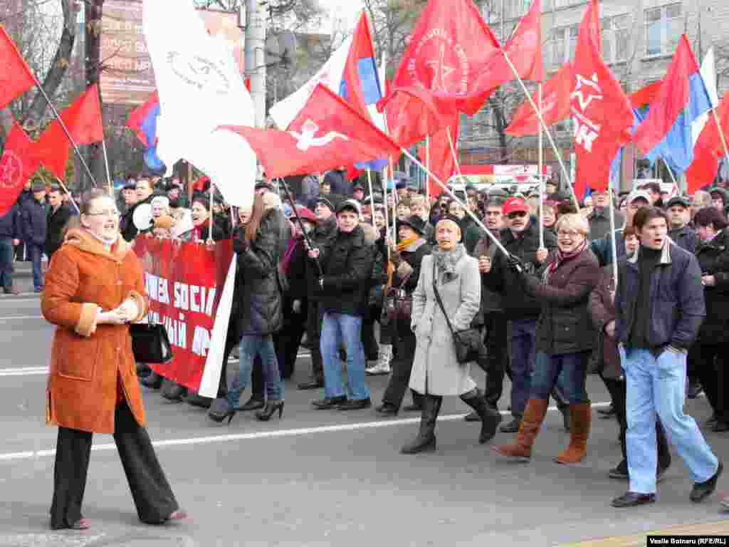 10 decembrie 2011. Proteste antiguvernamentale organizare de Partidul Comuniştilor