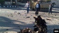 Предыдущее нападение смертника на армейский пост на Синае произошло 24 ноября 2015 года. На снимке - место взрыва 
