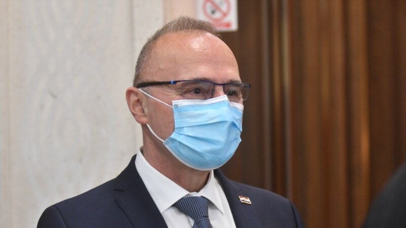 Radman: Hrvatska izdvojila 10.000 vakcina za Kosovo