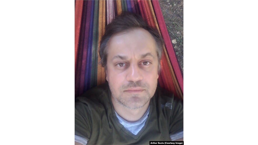 Arthur Suciu spune că speranța „revenirii" stă în nevoia de ceilalți.