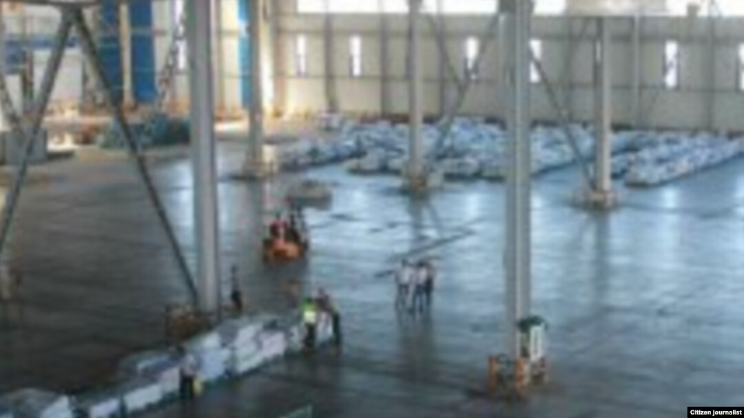 Навоий халқаро аэропорти божхона омборхонаси (иллюстратив сурат)